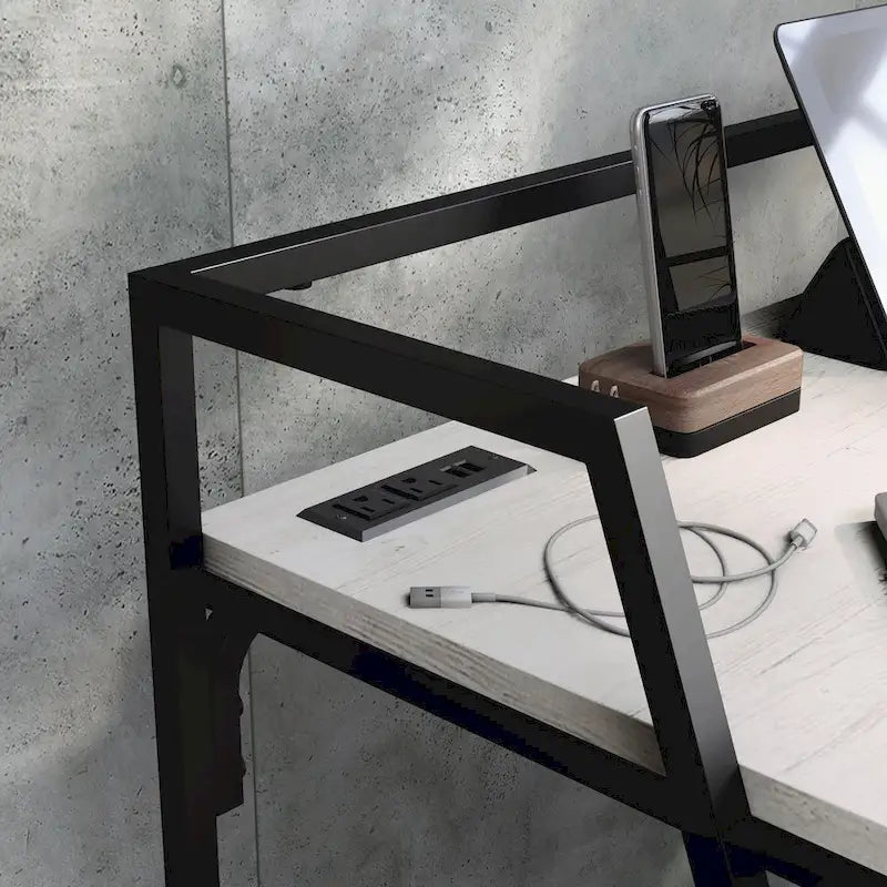 Industrieller 49-Inch-Computertisch aus Stahl mit USB-Anschlüssen